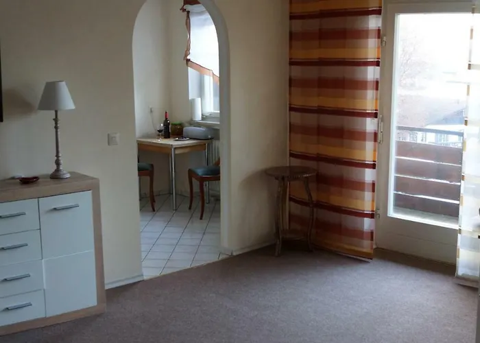 Apartamento Sunny 1-room Near Railway Station *