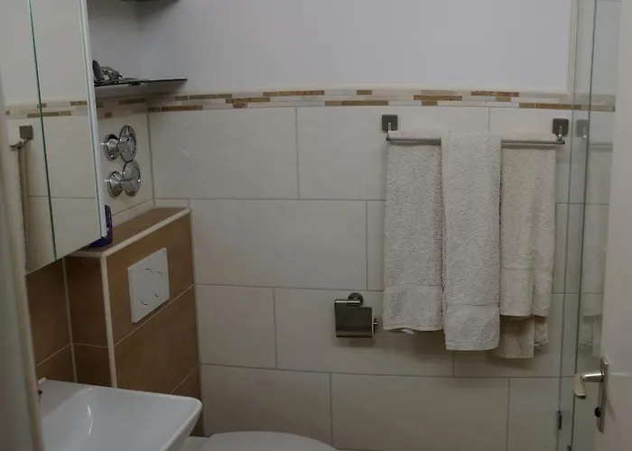 Apartamento Sunny 1-room Near Railway Station