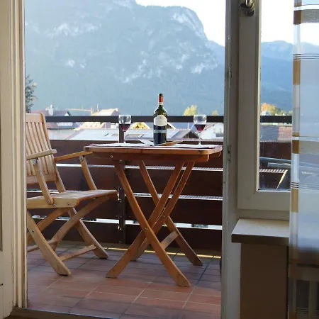 Sunny 1-room Near Railway Station Appartement