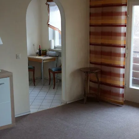 דירה Sunny 1-room Near Railway Station *